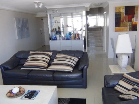 Victoria Square Apartments - Tourism Gold Coast 6