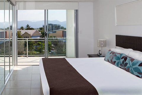 Vision Cairns Esplanade - Tourism Gold Coast 3