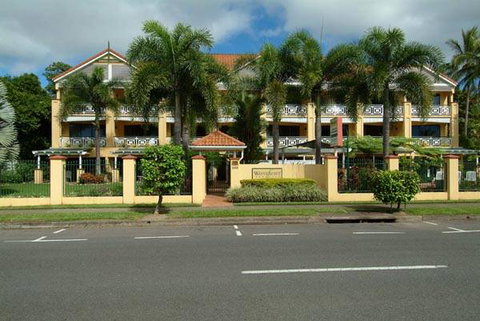 Waterfront Terraces - Tourism Gold Coast 3