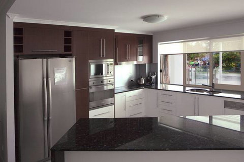Waters Edge Apartments Cairns - Tourism Gold Coast 2