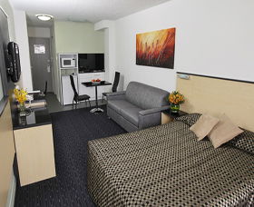 Goodearth Hotel - Tourism Gold Coast 1