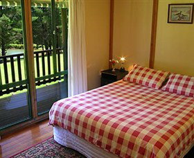 Hawke Brook Chalets - Tourism Gold Coast 0
