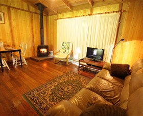 Hawke Brook Chalets - Tourism Gold Coast 3