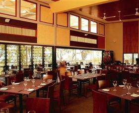 Dugong Beach Resort - Tourism Gold Coast 2