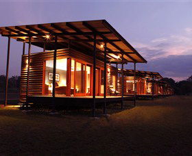 Wildman Wilderness Lodge - Tourism Gold Coast 0