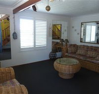 Sails Beach House Apartment Pottsville - Tourism Gold Coast