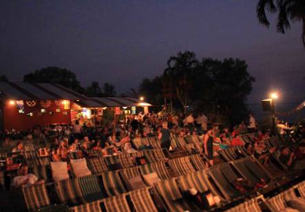 Deckchair Cinema - Tourism Gold Coast 4
