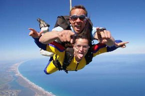 Skydive Goolwa - Tourism Gold Coast 3
