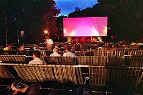 Deckchair Cinema - Tourism Gold Coast 2
