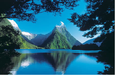 APT - Tourism Gold Coast 0