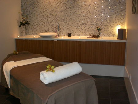Spa On Brougham - Tourism Gold Coast 2
