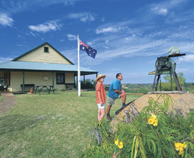 Lighthouse Keeper's Cottage Museum - Tourism Gold Coast 0