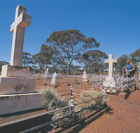 Old Pioneer Cemetery Coolgardie - Tourism Gold Coast