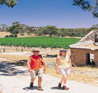 Inchiquin Lake - Tourism Gold Coast