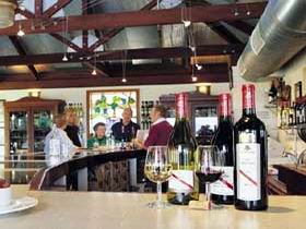 D'Arenberg Vineyard And Winery - Tourism Gold Coast 0