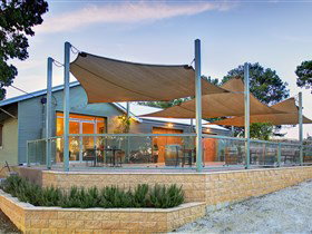 Partalunga Vineyard - Tourism Gold Coast 0
