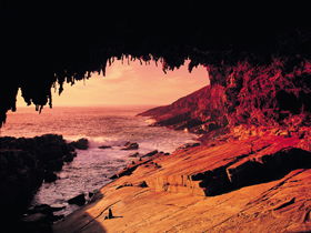 Admirals Arch - Tourism Gold Coast 0