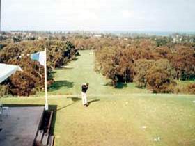 Victor Harbor Golf Club - Tourism Gold Coast 0