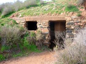 Miners Dugouts - Tourism Gold Coast 0