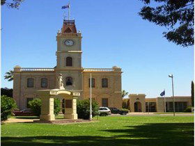 Discovering Historic Kadina Town Walk - Tourism Gold Coast 0