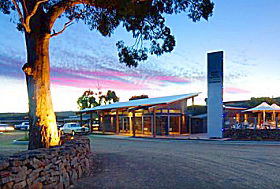 Swansea Bark Mill And Tavern - Tourism Gold Coast 0