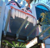 Draculas Haunted House - Tourism Gold Coast