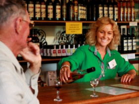 Riversands Vineyards - Tourism Gold Coast 0