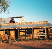 Royal Hotel Ruins - Tourism Gold Coast