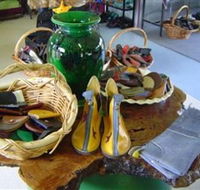 IshShoes - Tourism Gold Coast