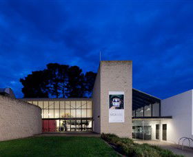 Monash Gallery Of Art - Tourism Gold Coast 0