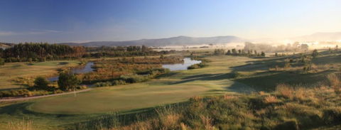 Yering Meadows - Tourism Gold Coast 0