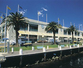 Sydney Fish Market - Tourism Gold Coast 0