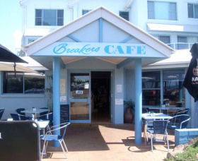 Breakers Cafe And Restaurant - Tourism Gold Coast 0