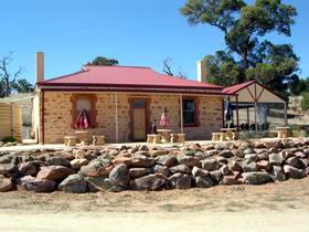 Uleybury Wines - Tourism Gold Coast 0