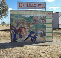 Ben Halls Wall - Tourism Gold Coast