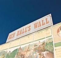 Ben Hall Wall - Tourism Gold Coast