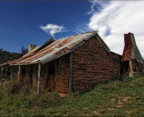 Book Keepers Cottage - Tourism Gold Coast 0