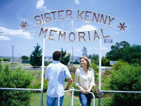 Sister Kenny Memorial - Tourism Gold Coast 0