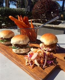 Hollydene Estate Wines And Vines Restaurant - Tourism Gold Coast 4