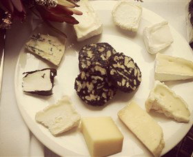 McIntosh & Bowman Cheesemongers - Tourism Gold Coast 7
