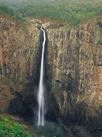 Wallaman Falls, Girringun National Park - Gold Coast 2