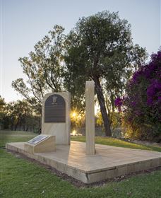 St George Pilots Memorial - Tourism Gold Coast 0