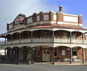 Royal Hotel Weethalle - Tourism Gold Coast 0