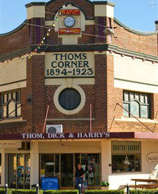 Thom, Dick And Harrys - Tourism Gold Coast 0