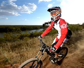 Narrandera Bike And Hike Track - Tourism Gold Coast 3