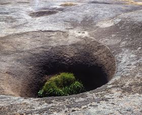 Blowhole And The Rocks - Tourism Gold Coast 0