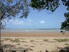 Armstrong Beach - Gold Coast 0