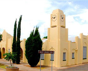 Moree Heritage And Art Deco Guided Walk - Tourism Gold Coast 1