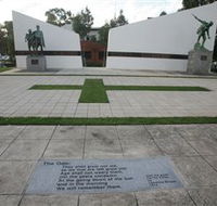 Shepparton Cenotaph - Tourism Gold Coast