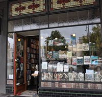 The Known World Bookshop  Boutique City Apartment - Tourism Gold Coast